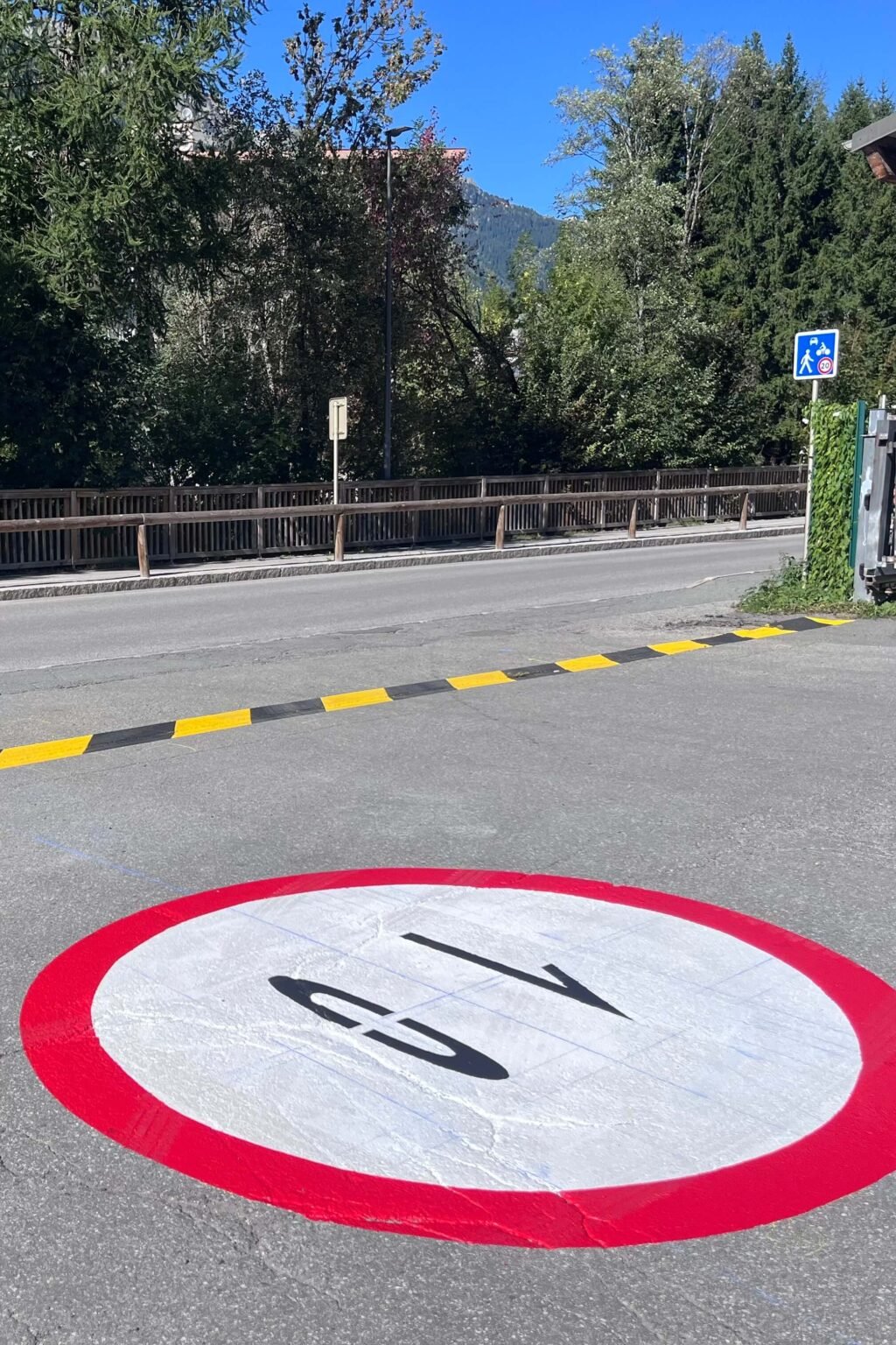 Réalisation marquage au sol Savoie Haute-Savoie Bonneville 74042