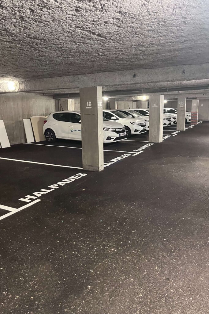 Réalisation marquage au sol Savoie Haute-Savoie Seynod 74600