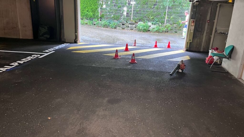 Réalisation marquage au sol Savoie Haute-Savoie Seynod 74600