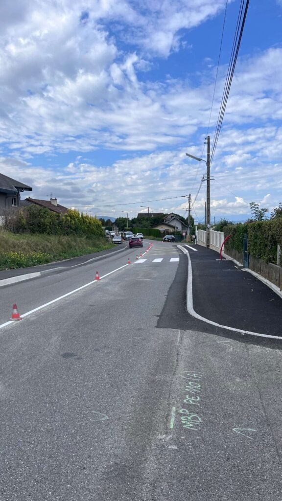 Réalisation marquage au sol Savoie Haute-Savoie